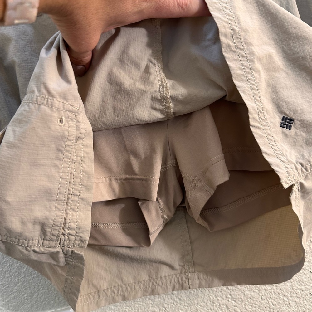 Columbia Omni-shade skort. Size 12. - Picture 9 of 9